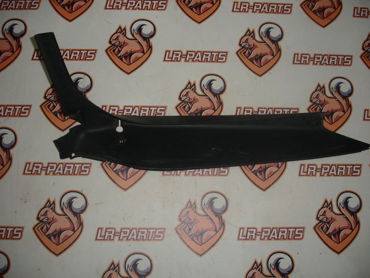 LR036738 Left tailgate trim panel Range Rover L405 (2013-2021) Used